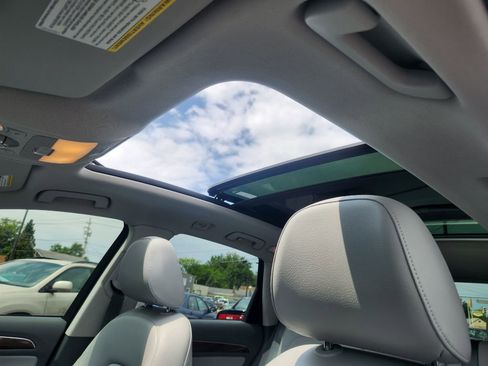 Used 2017 Audi Q5 3.0T Premium Plus w/ Technology Package image 8