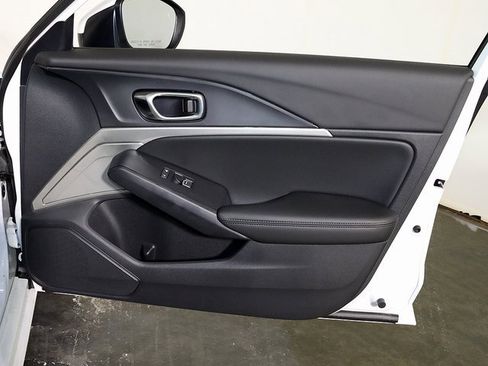 Used 2025 Acura Integra image 30