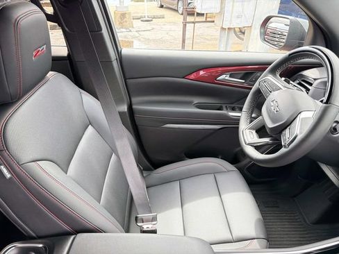 Used 2026 Chevrolet Traverse Z71 w/ Enhanced Driving Package AWD/4WD image 13