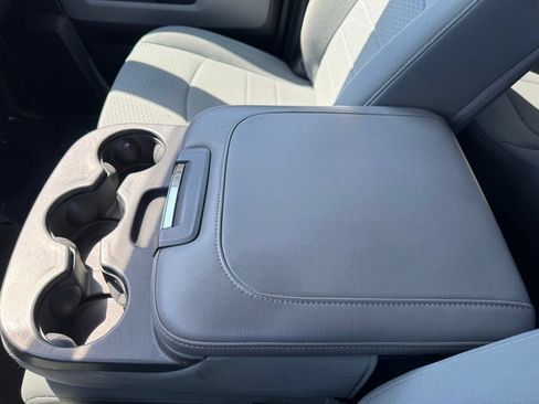 Used 2013 RAM 1500 Classic SLT AWD/4WD image 19