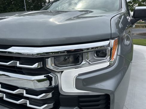 Used 2023 Chevrolet Silverado 1500 LTZ AWD/4WD image 6