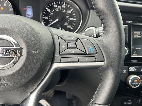Certified 2022 Nissan Rogue Sport SL image 13