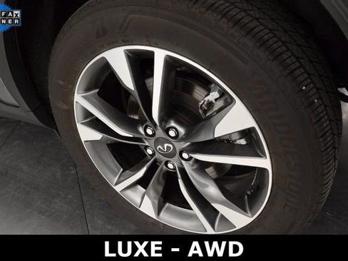 Used 2024 INFINITI QX60 Luxe image 9