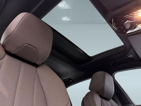 Used 2026 BMW 530i w/ Premium Package image 14