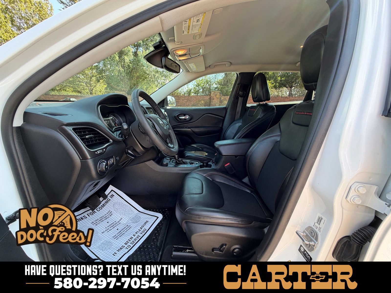 Used 2022 Jeep Cherokee Trailhawk w/ Comfort/Convenience Group AWD/4WD image 14
