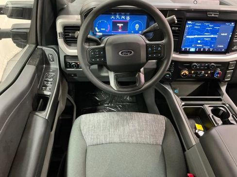 New 2026 Ford F250 XLT w/ XLT Premium Package AWD/4WD image 14