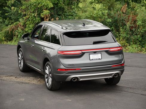 Used 2022 Lincoln Corsair Reserve image 5