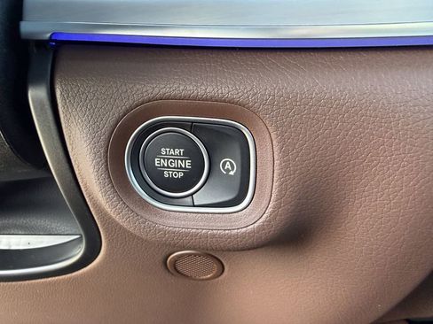 New 2026 Mercedes-Benz GLS 450 4MATIC image 25