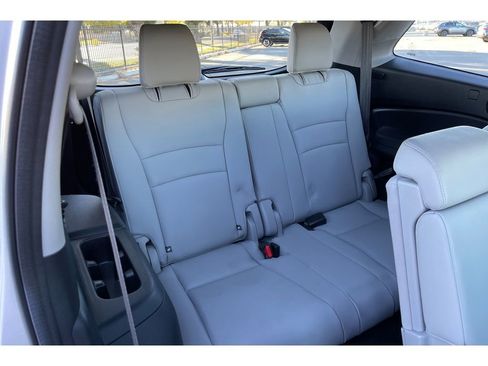 Certified 2022 Honda Pilot Special Edition image 18