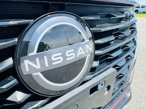 Used 2024 Nissan Sentra SV FWD image 10