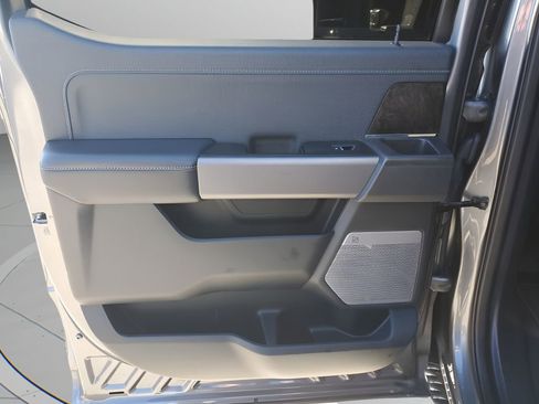 Used 2024 Ford F250 Lariat image 17