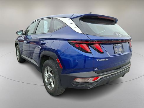 Used 2023 Hyundai Tucson SE image 6
