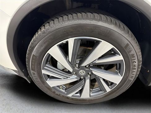 Used 2016 Nissan Murano Platinum w/ Platinum Technology Package image 38