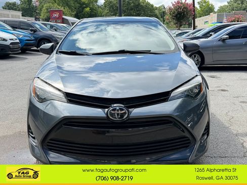 Used 2017 Toyota Corolla L FWD image 2
