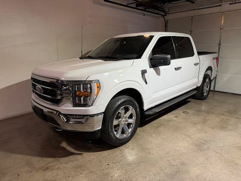 Used 2021 Ford F150 XLT w/ Equipment Group 302A High AWD/4WD image 3