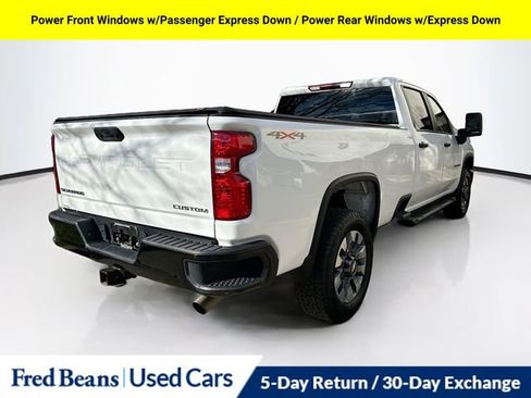 Used 2024 Chevrolet Silverado 2500 Custom w/ Custom Convenience Package image 9