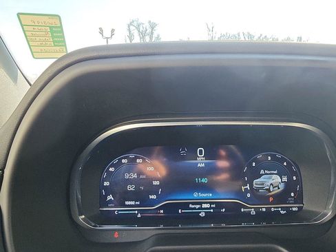 Used 2024 Chevrolet Tahoe High Country image 16