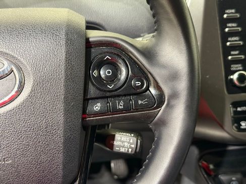 Used 2021 Toyota Prius FWD image 20