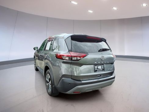 Used 2023 Nissan Rogue SV w/ SV Premium B Package AWD/4WD image 5