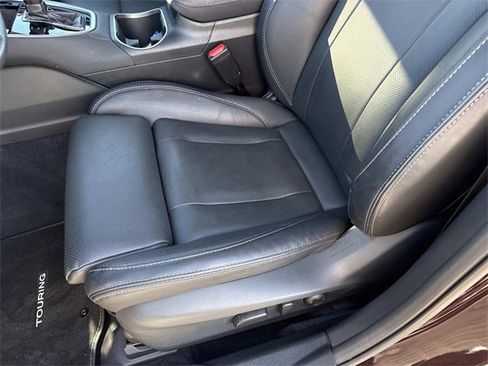 Used 2025 Subaru Outback Touring XT image 15