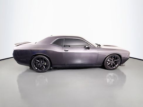 Used 2021 Dodge Challenger GT w/ Driver Convenience Group image 11