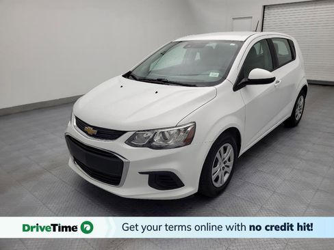 Used 2020 Chevrolet Sonic LT image 1