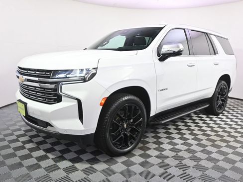 Used 2023 Chevrolet Tahoe Premier AWD/4WD image 2