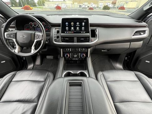 Used 2021 Chevrolet Suburban Z71 image 4