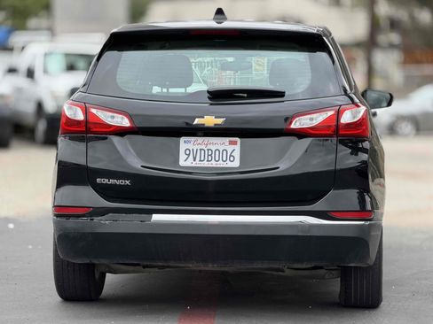 Used 2018 Chevrolet Equinox LS FWD image 5