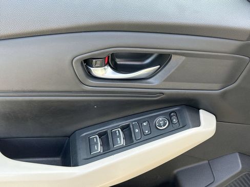 Used 2023 Honda Accord EX image 15