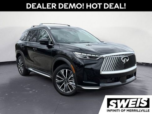 Certified 2026 INFINITI QX60 Luxe w/ Family Package image 1