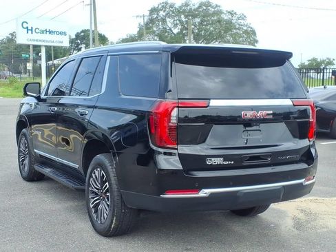 Used 2025 GMC Yukon Elevation w/ Elevation Premium Package AWD/4WD image 5