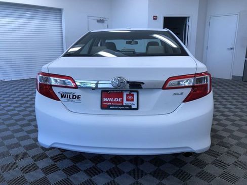Used 2013 Toyota Camry XLE w/ Leather Pkg FWD image 14