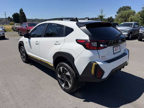 Used 2024 Subaru Crosstrek 2.5i Sport AWD/4WD image 6