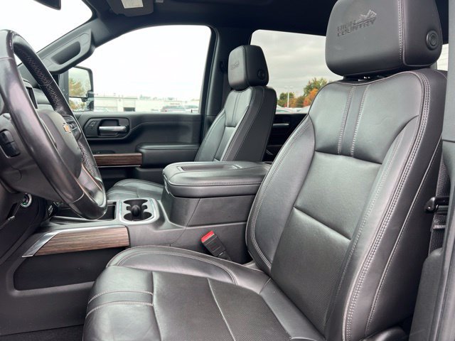 Used 2022 Chevrolet Silverado 2500 High Country w/ Safety Package II AWD/4WD image 22