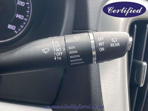 Used 2023 GMC Terrain SLT w/ Tech Package image 22