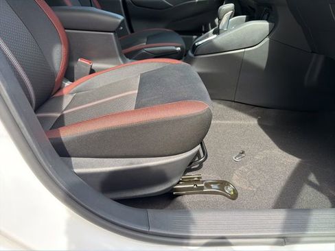 New 2025 Nissan Versa SR image 22