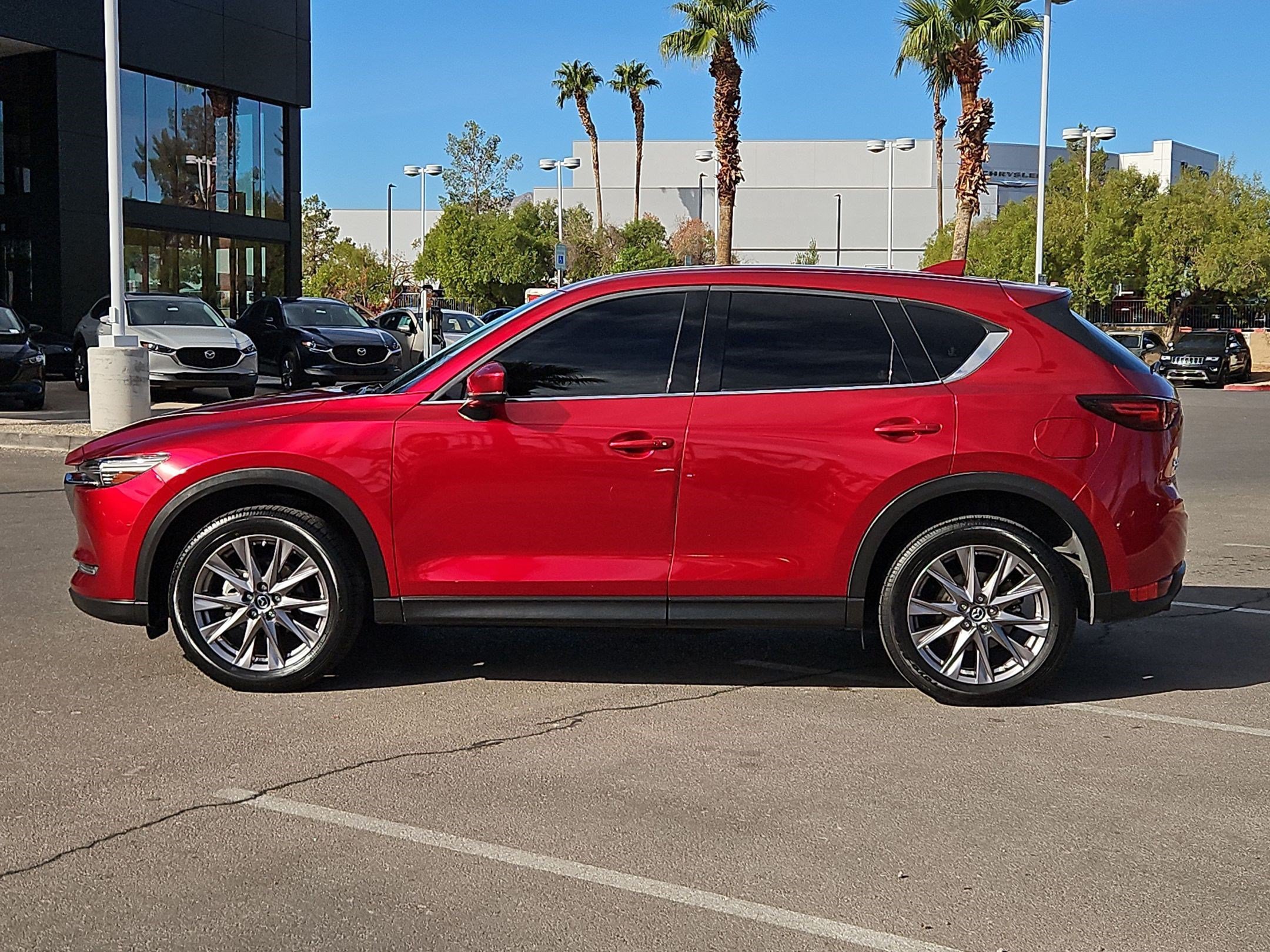 Used 2019 MAZDA CX-5 Grand Touring w/ GT Premium Package AWD/4WD image 2