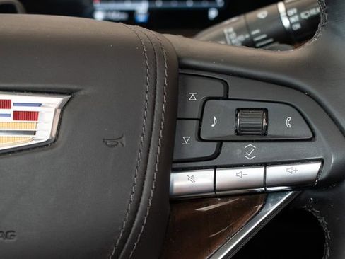 Used 2023 Cadillac Escalade Sport Platinum w/ Heavy-Duty Trailer Package AWD/4WD image 28