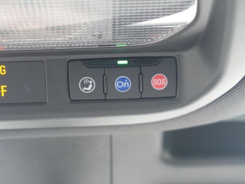 Used 2024 Chevrolet Trax RS w/ Driver Confidence Package FWD image 30