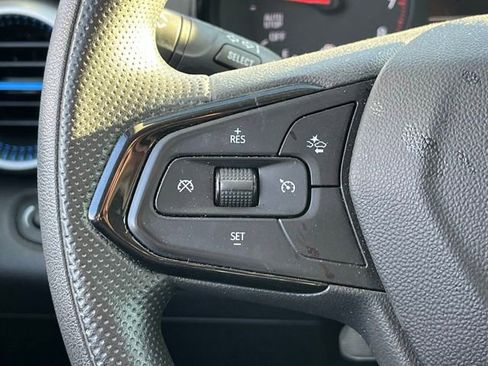 Used 2024 Chevrolet Trax LS image 13