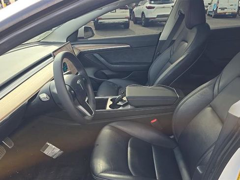 Used 2023 Tesla Model 3 Standard Range RWD image 6