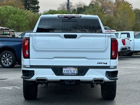 Used 2021 GMC Sierra 1500 AT4 w/ AT4 Premium Package image 5