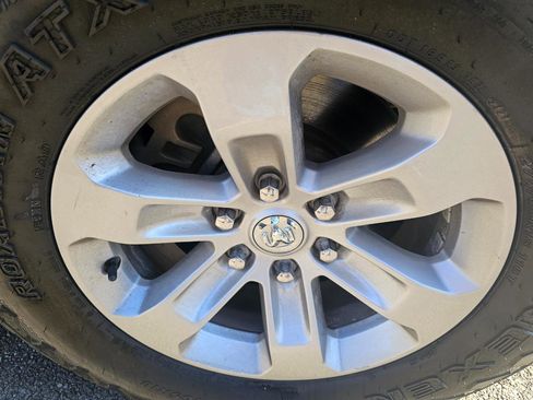 Used 2021 RAM 1500 Laramie image 14