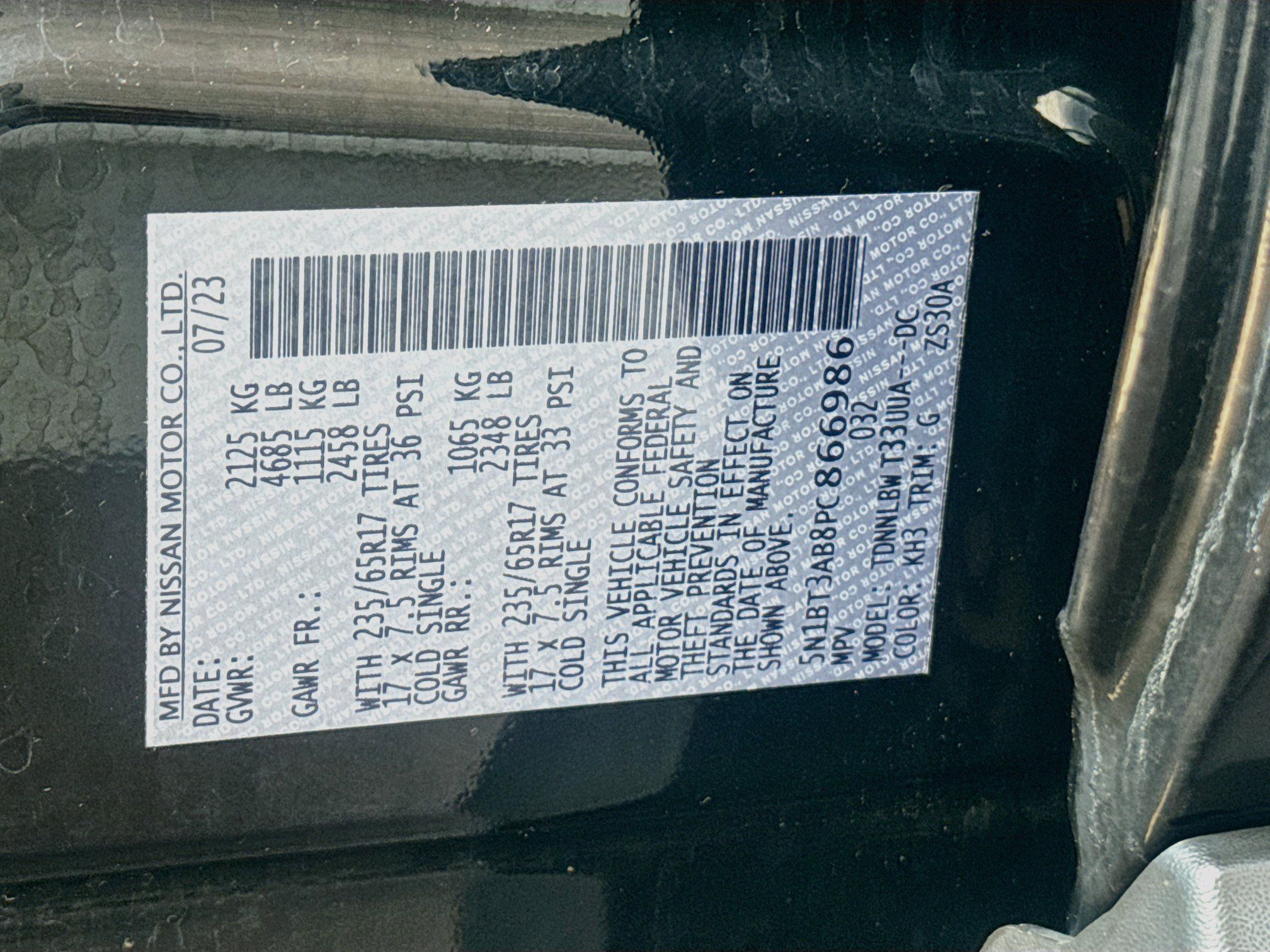 Used 2023 Nissan Rogue S AWD/4WD image 12