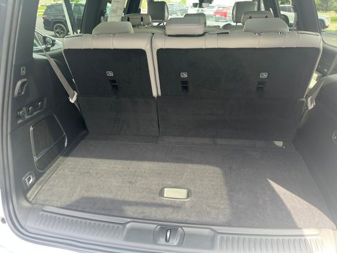 New 2025 Jeep Wagoneer Series II w/ Premium Group I image 23