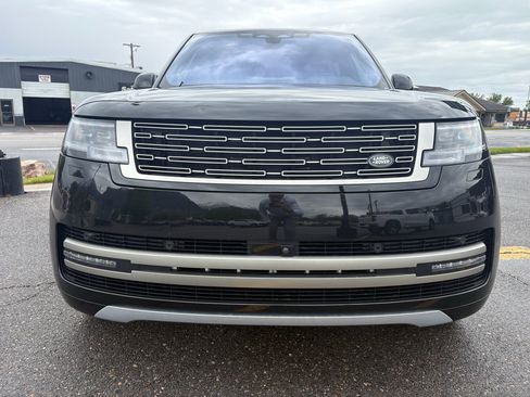 Used 2023 Land Rover Range Rover Long Wheelbase SE AWD/4WD image 14