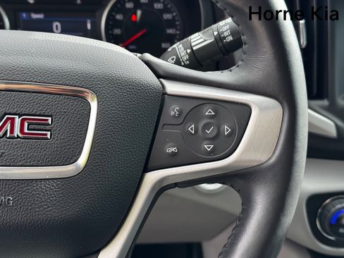 Used 2021 GMC Terrain SLE w/ Driver Convenience Package image 17