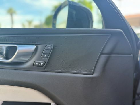 New 2026 Volvo XC60 B5 Plus w/ Protection Package Premier image 10