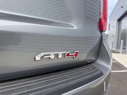 Used 2024 GMC Yukon AT4 AWD/4WD image 18